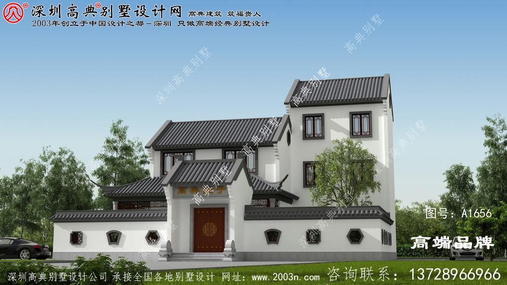 中式别墅 ，内部 格局 温馨 而紧凑 ，留下 活动 休闲 的大片 庭院 。